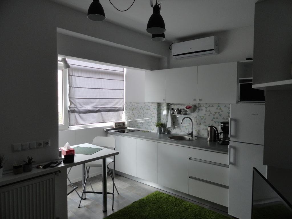 Cozy Central Studio Bucureşti Ngoại thất bức ảnh