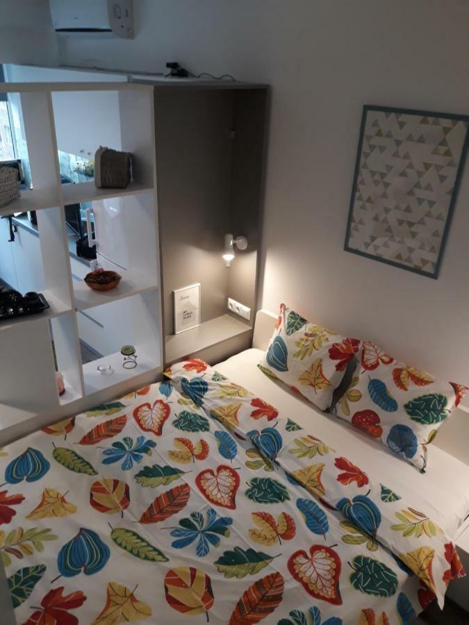 Cozy Central Studio Bucureşti Ngoại thất bức ảnh